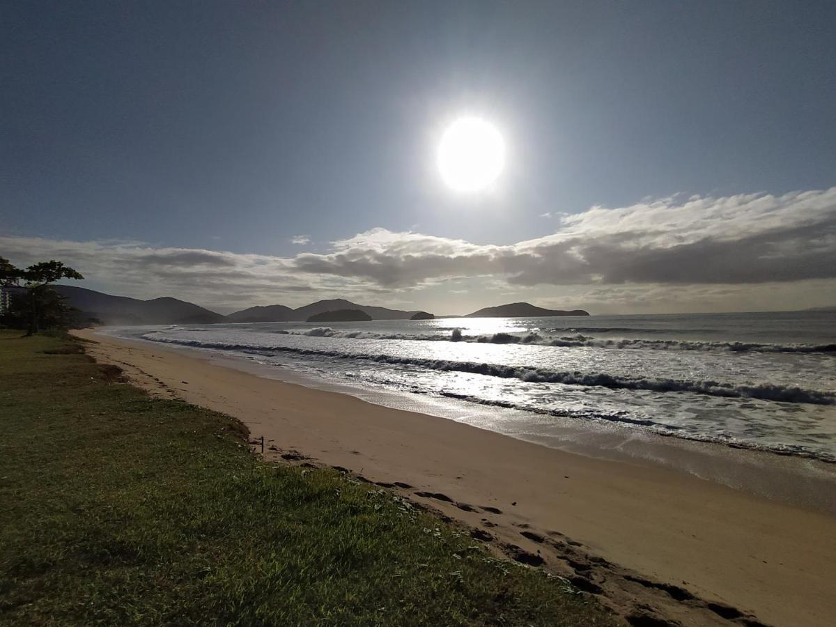 Caraguatatuba De Frente Para O Mar Exterior foto